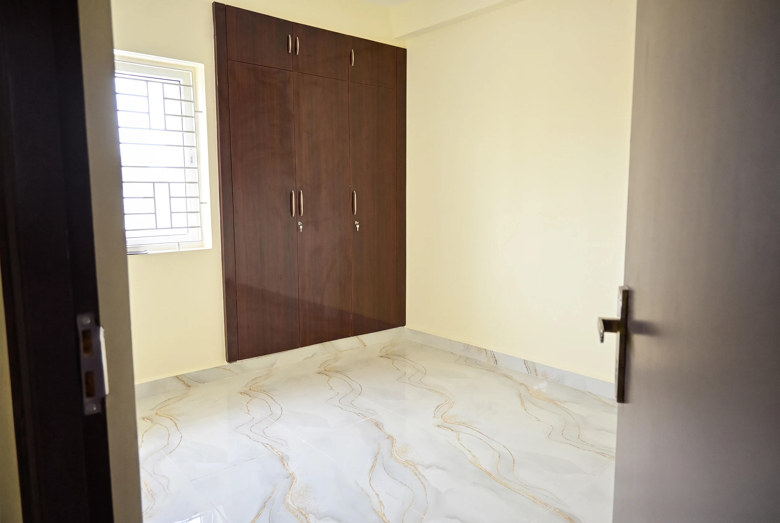 Mahalakshmi Apartments photo 5